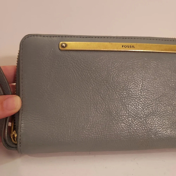 Fossil Chambray Liza Zip Around Clutch Wallet - Picture 2 of 16